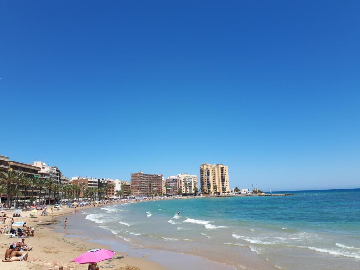 Modern Apartment On Playa Del Cura تورّيفيِخا المظهر الخارجي الصورة