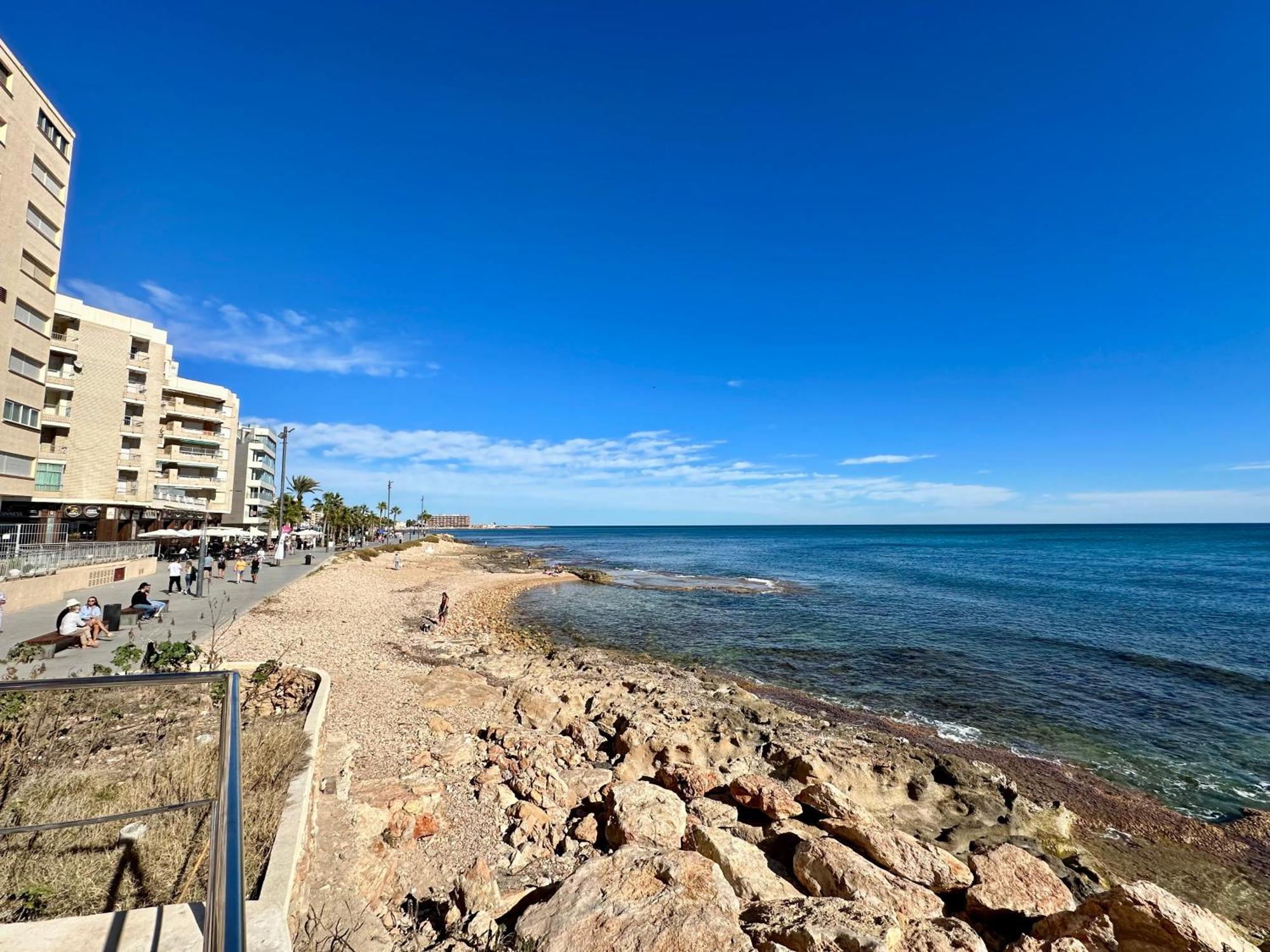 Modern Apartment On Playa Del Cura تورّيفيِخا المظهر الخارجي الصورة